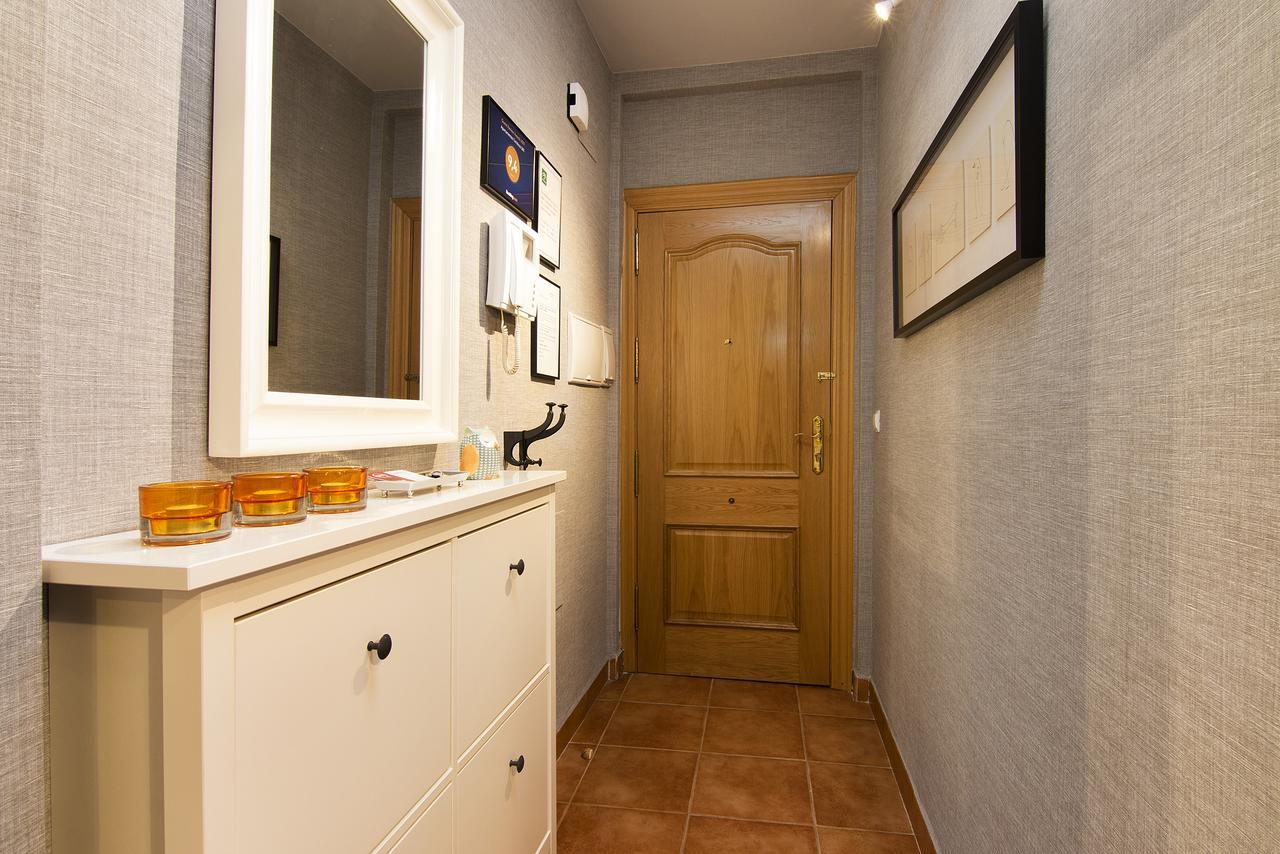 Apartamentos Turisticos Grx กรานาดา ภายนอก รูปภาพ