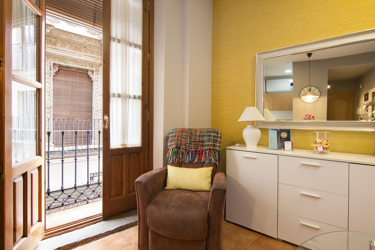 Apartamentos Turisticos Grx กรานาดา ภายนอก รูปภาพ