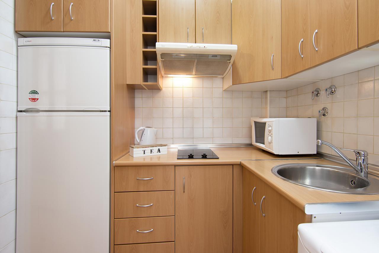 Apartamentos Turisticos Grx กรานาดา ภายนอก รูปภาพ