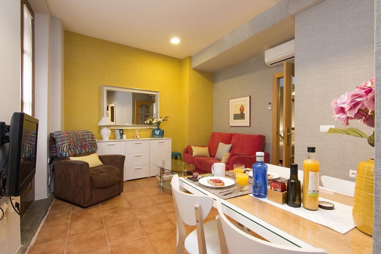 Apartamentos Turisticos Grx กรานาดา ภายนอก รูปภาพ